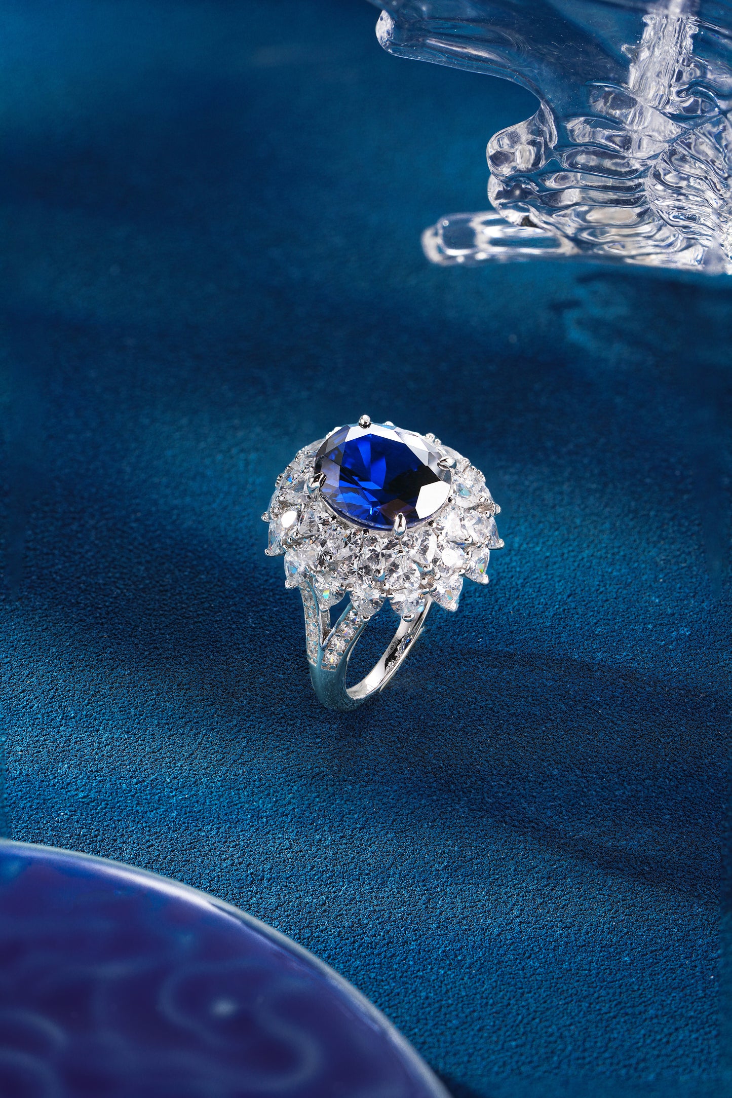 LiVin Gems Halo Ring