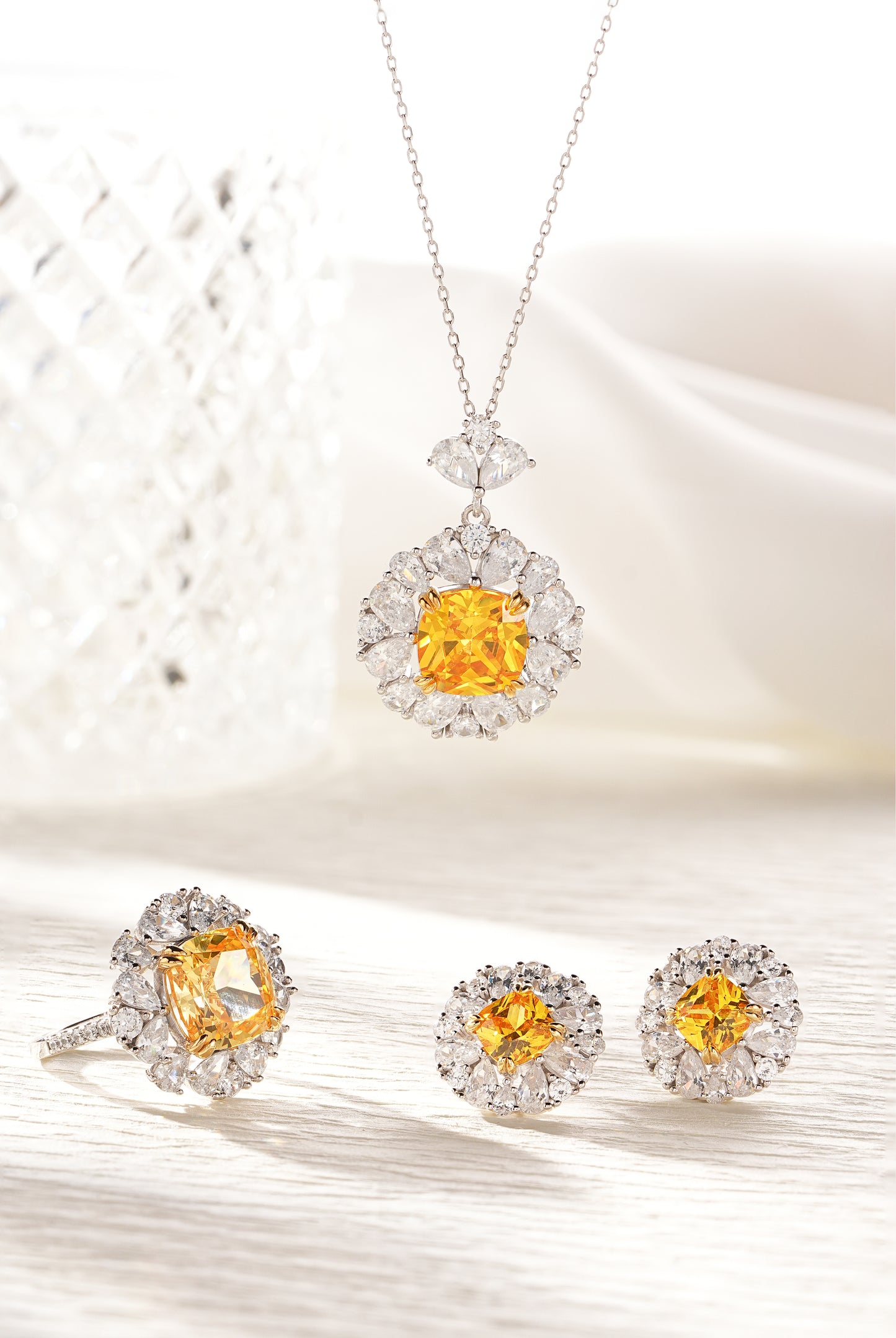 LiVin Gems Golden Bloom Earrings