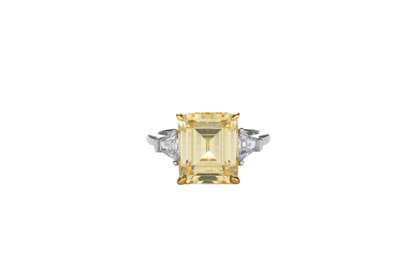 LiVin Gems Layered Contrast Ring