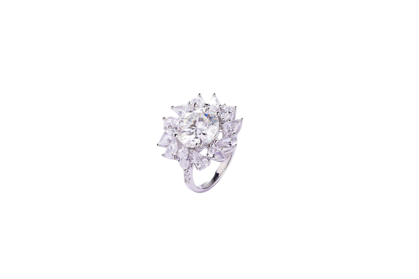 LiVin Gems Dahlia Ring
