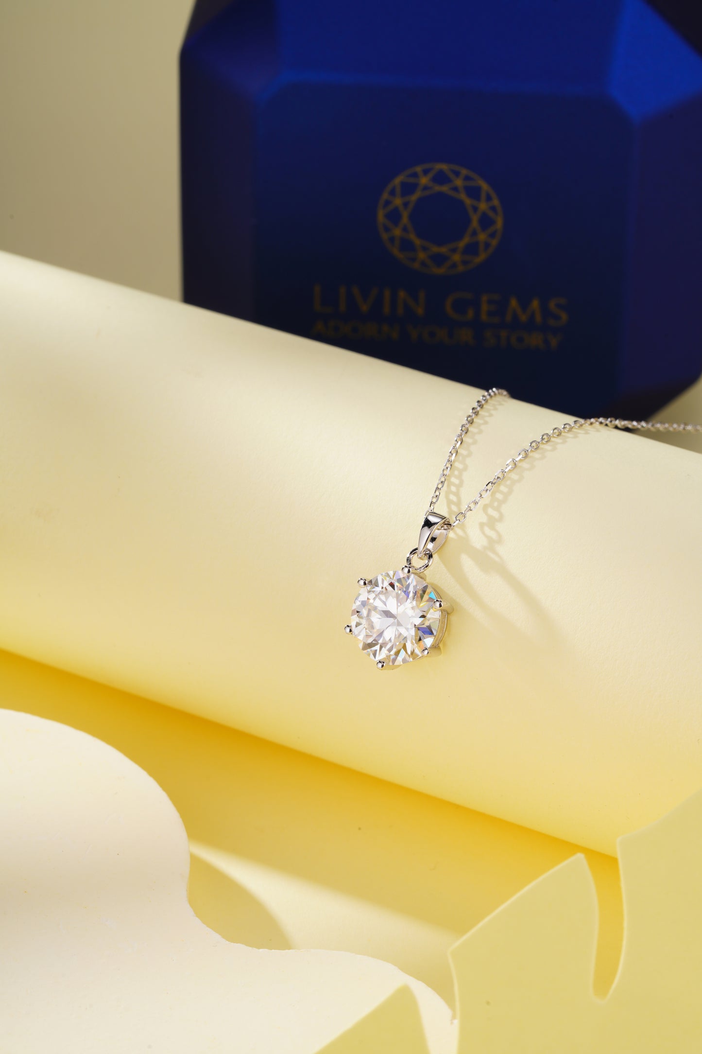 LiVin Gems Grace Pendant