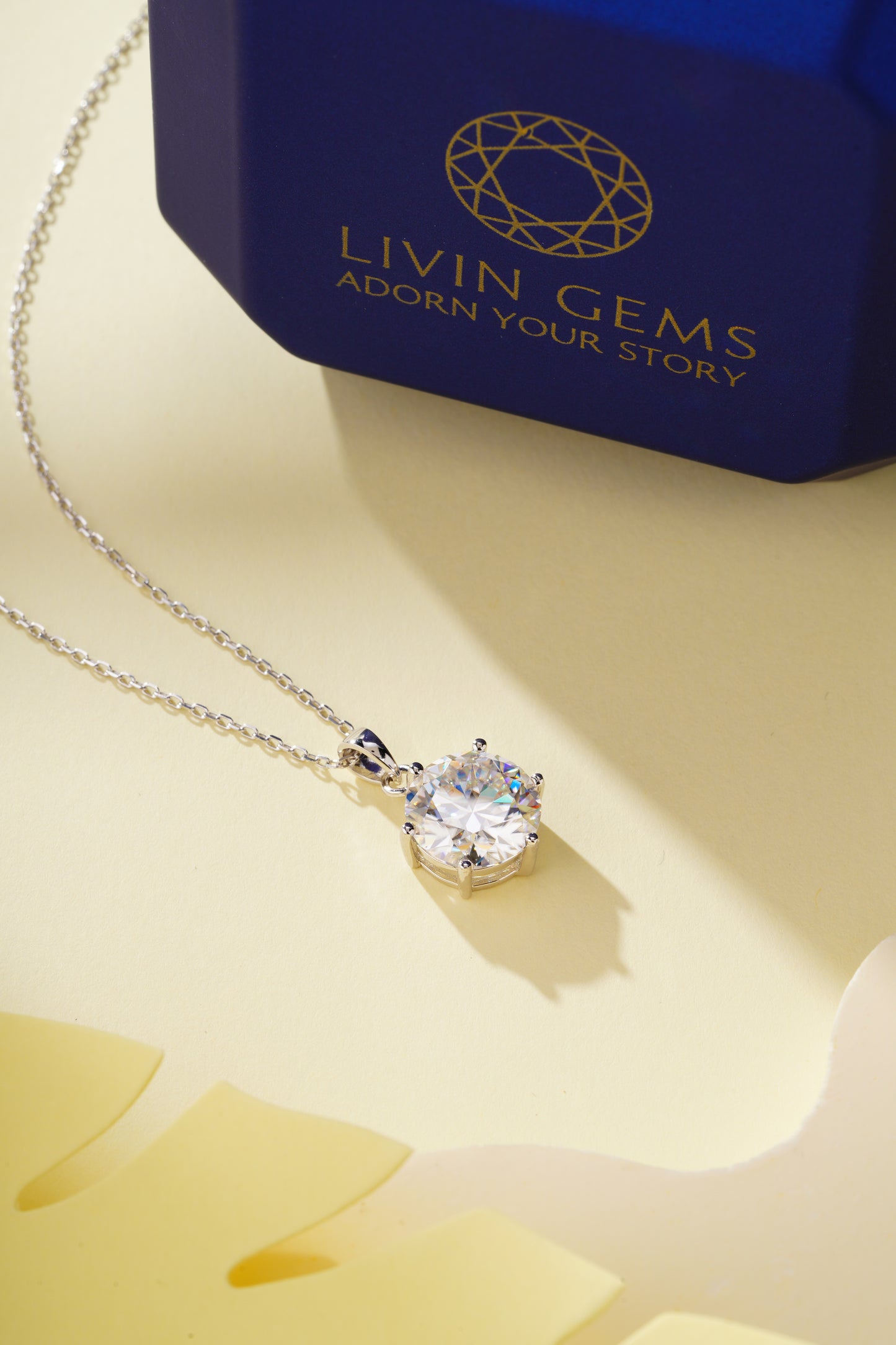 LiVin Gems Grace Pendant