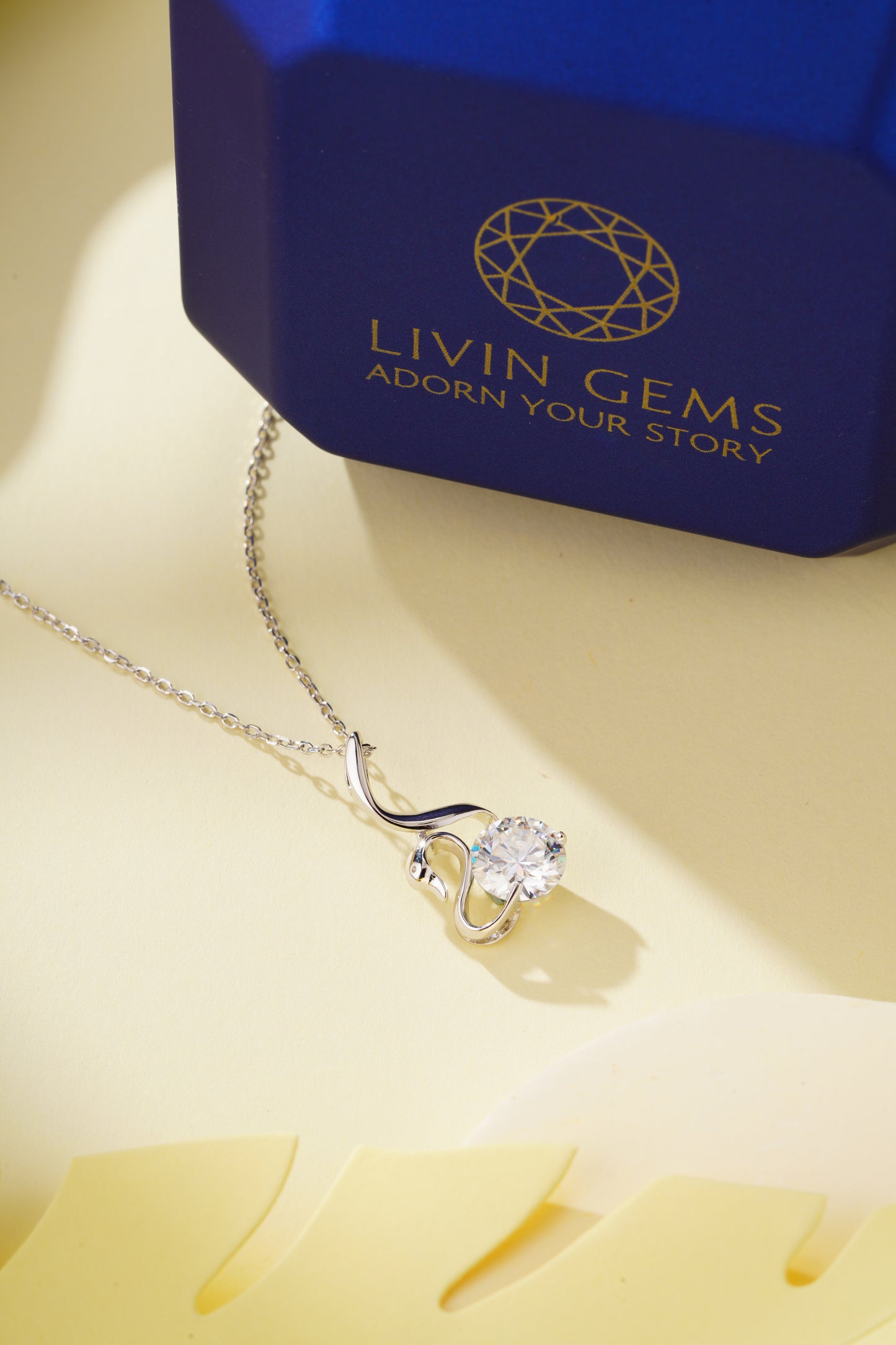 LiVin Gems Swan Pendant