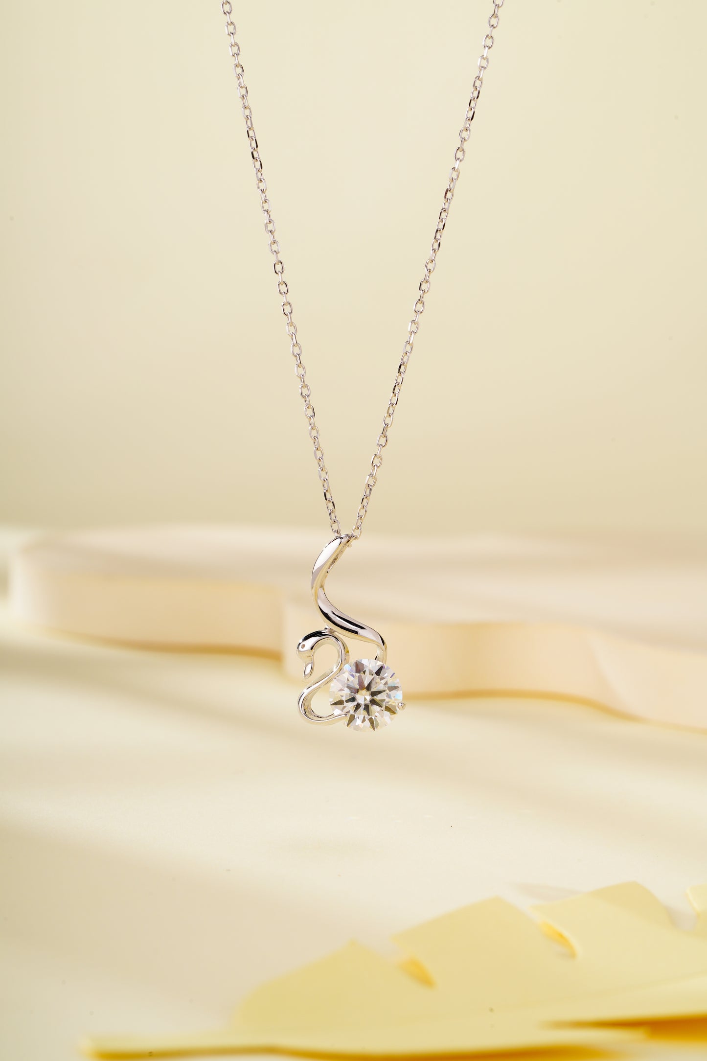 LiVin Gems Swan Pendant
