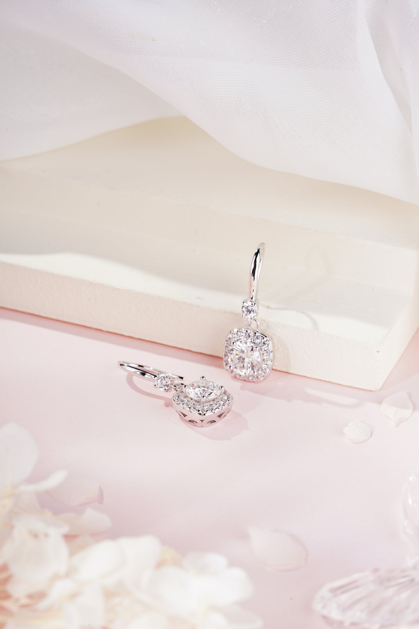 LiVin Gems Luminara Earrings