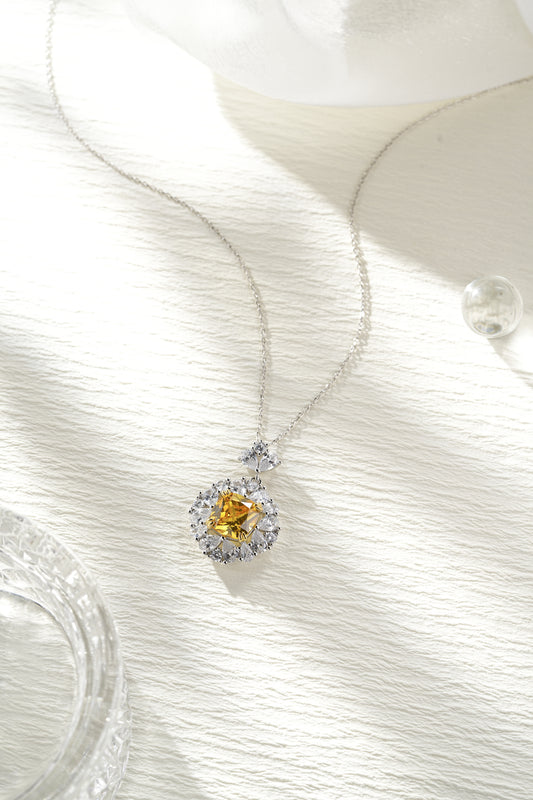 LiVin Gems Golden Bloom Necklace